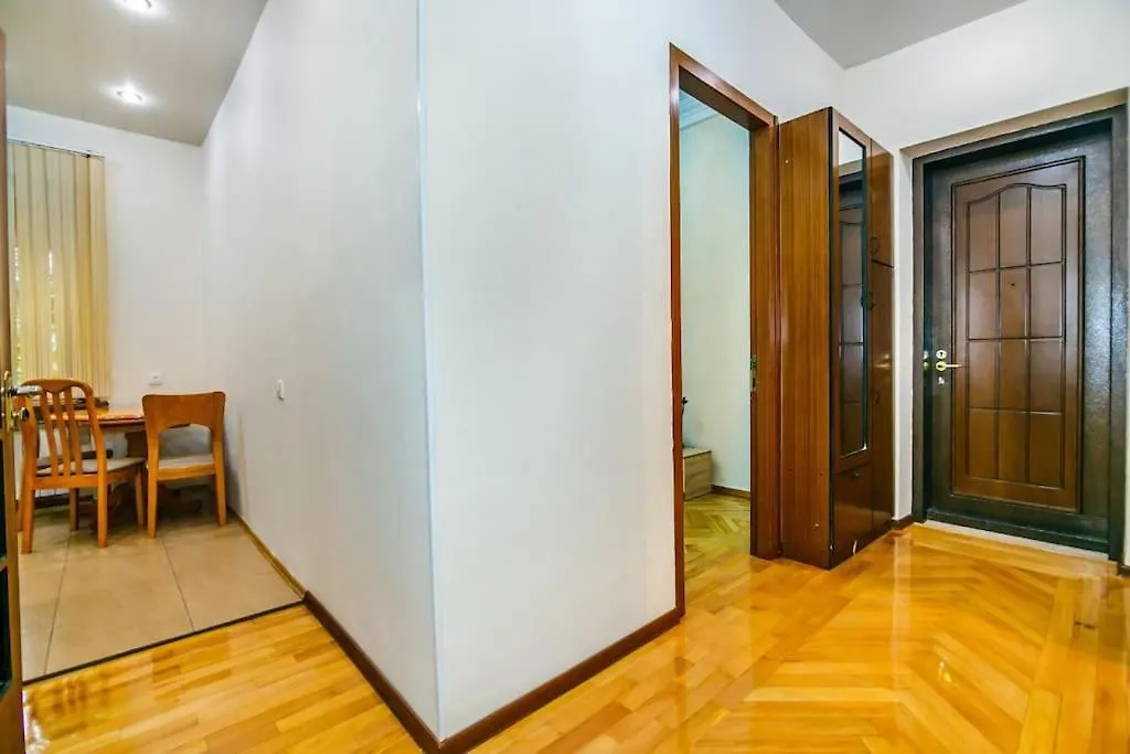 Apartment In The Full Center Baku